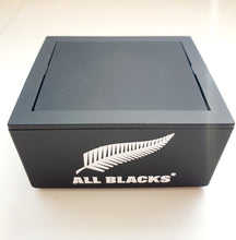 Load image into Gallery viewer, All Blacks Silver Fern Cufflinks
