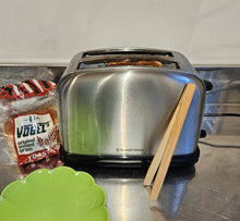 Load image into Gallery viewer, Toast Tongs