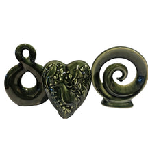 Load image into Gallery viewer, Arataki Ceramic Sculptures - Medium