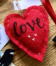 Load image into Gallery viewer, Handmade Felt Aroha Hearts