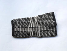Load image into Gallery viewer, Knit Shepherd Fingerless Gloves