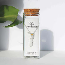 Load image into Gallery viewer, New Zealand Islands Pendant and Earrings by Little Taonga