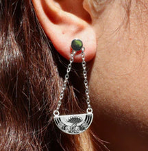 Load image into Gallery viewer, Kouma Breastplate Jewellery - Huia and Niho Designs