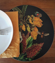 Load image into Gallery viewer, Tanya Wolfkamp Placemats - NZ native Flowers