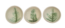 Load image into Gallery viewer, Michelle Bow Little Leaf Bowls