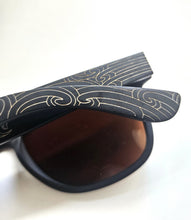 Load image into Gallery viewer, Sunglasses with engraving by Tukiri Tini