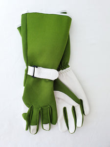 Long Sleeved Garden Gloves