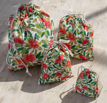 Load image into Gallery viewer, Pohutukawa Produce Bags - set of 4