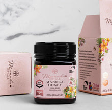 Load image into Gallery viewer, Manuka Royale - UMF 10+ Manuka Honey