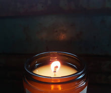 Load image into Gallery viewer, Amberjack Candles