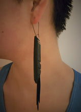 Load image into Gallery viewer, Feather Earrings - Black