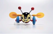 Load image into Gallery viewer, Buzzy Bee