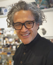 Load image into Gallery viewer, Daily Eyewear - Reading Glasses 10am Model