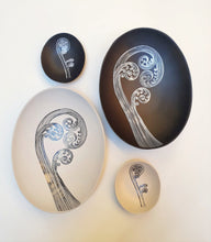 Load image into Gallery viewer, Large Ponga Bowls - Jo Luping