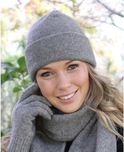 Load image into Gallery viewer, Possum Double Beanie Hat