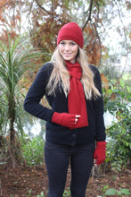 Load image into Gallery viewer, Possum Double Beanie Hat