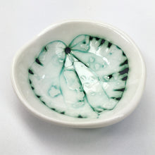 Load image into Gallery viewer, Michelle Bow Little Leaf Bowls