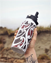 Load image into Gallery viewer, Miriama Grace-Smith Drink Bottles and Cup by Moana Road