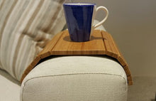 Load image into Gallery viewer, Slinky Sofa Table
