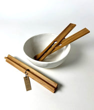 Load image into Gallery viewer, Interlocking Wooden Salad Servers
