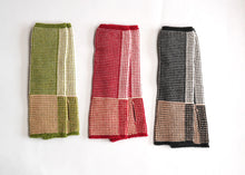 Load image into Gallery viewer, Knit Shepherd Fingerless Gloves
