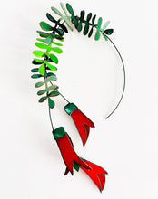 Load image into Gallery viewer, Metal Flowers By MetalMetcalf Sisters
