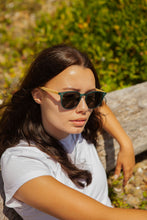 Load image into Gallery viewer, Moana Road Fashion Sunglasses
