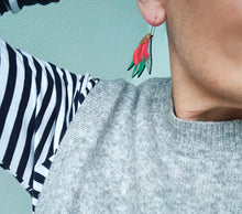 Load image into Gallery viewer, Harakeke Earrings by Natty
