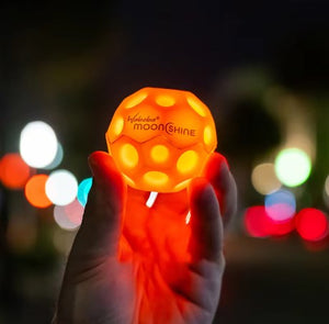 Flashing Moonball